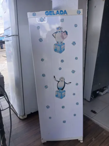 Geladeira Gelo seco 1 poeta só