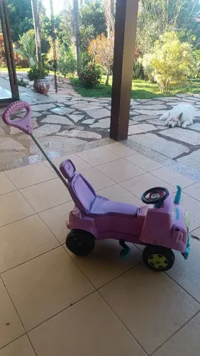 Carrinho infantil de passeio - caminhão