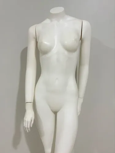 Manequim Feminino