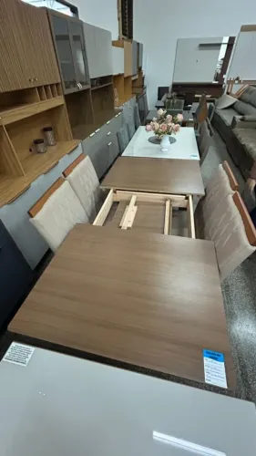 ? *SUPER PROMOÇÃO MESA COM 4 CADEIRAS* ?  ? Mesa extensível abre no meio ? Fechada: 1,40