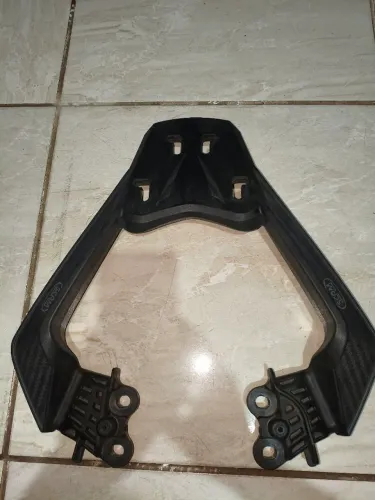Vendo Suporte para bau CB300f