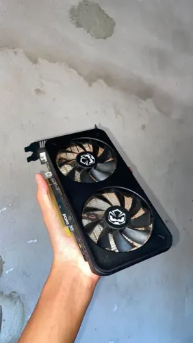 Placa de video rx 570