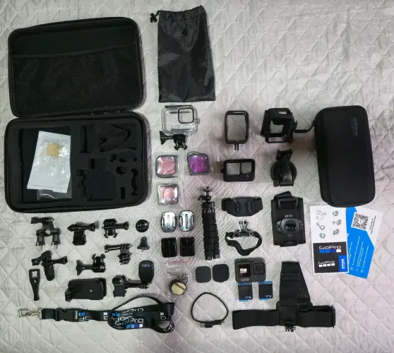 GoPro Hero 9 Black + 30 acessórios 