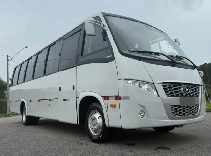Micro-onibus Volare W9 2016