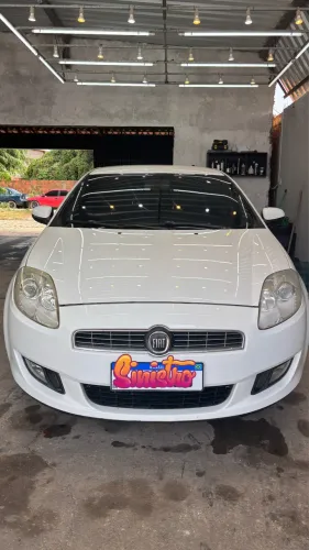 Fiat Bravo Essence 1.8 Flex 16V 5P 2014