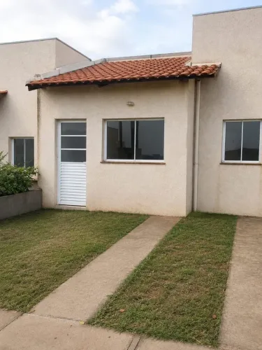 OPORTUNIDADE! CASA EM CONDOMÍNIO FECHADO