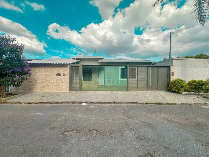 Casa à Venda no Santa Amélia por R$1.100.000,00