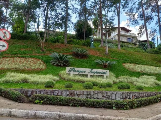 Casa com 4 quartos, 720 m² - venda por R$3.900.000 Parque Imperial - Juiz de Fora/MG