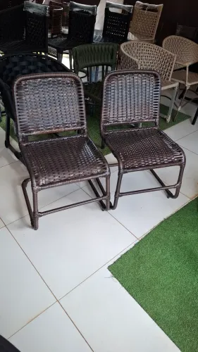 2 Cadeiras de junco Estrutura forte