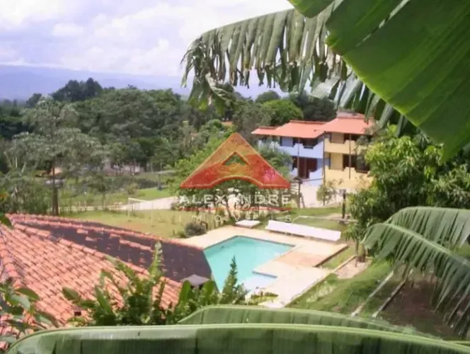 Chácara com 17 dormitórios à venda, 7000 m² por R$ 2.235.000,00 - Solar da Mantiqueira - T
