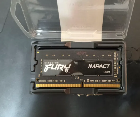 Kit Memória Kingston 32GB (16GB x2) 3200MHz DDR4 SO-DIMM para Notebook