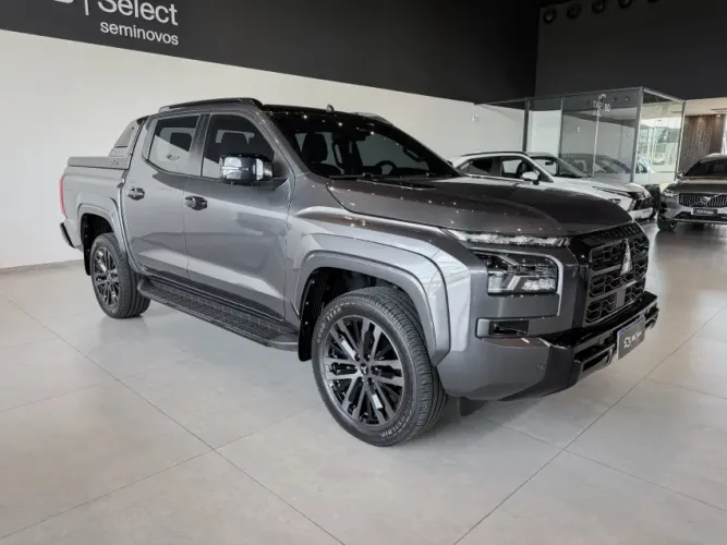 Mitsubishi TRITON SR80 2.4 CD 4X4 TB AUT. 2026