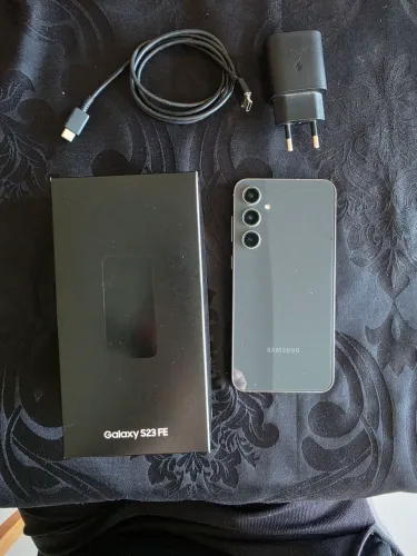Samsung Galaxy S23 FE - 256 GB | 8 GB RAM - Excelente Estado