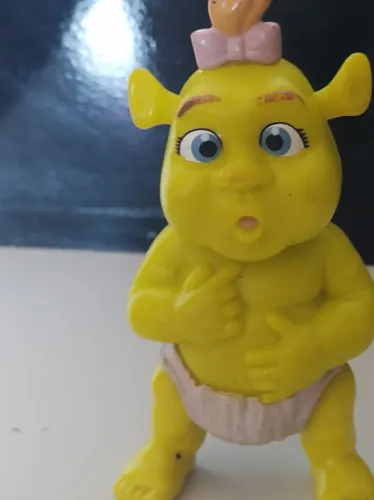 Boneca Filha do Sherek MC Donalds 