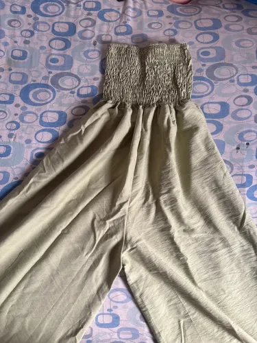 ? Macacão lindo disponível para venda! ?