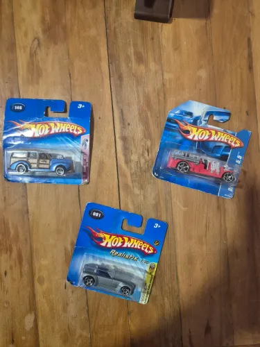 Lote 3 Hot Wheels