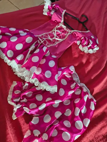 Roupa de festa da Miney