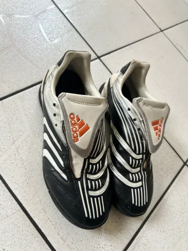 Society adidas predator 38