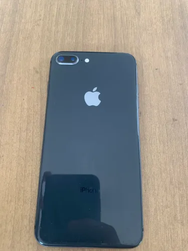 iPhone 8 Plus