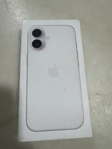 iPhone 16