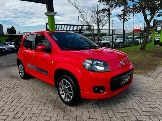 Fiat Uno Sporting 1.4 EVO Fire Flex 8V 4P 2014