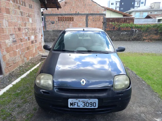 Renault Clio RN/ Expression 1.0 5P 2003