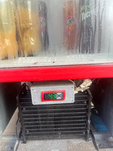 Freezer expositor