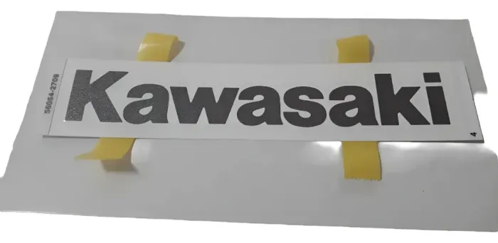 Adesivo Tanque Kawasaki Z650 21/24 Orig 57152