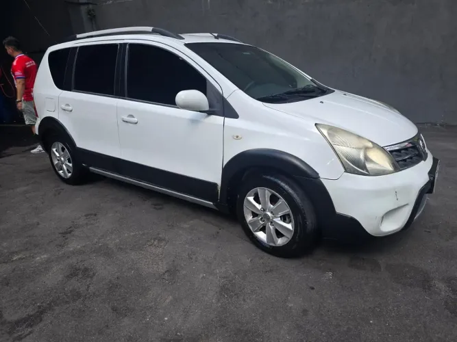 Nissan Livina X-gear Sl/X-gear 1.8 Flex F. Aut. 2014