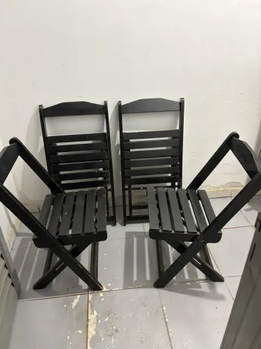 Mesa com cadeira