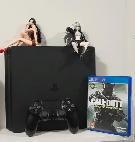 Playstation 4 slim 500GB & 1TB seminovo