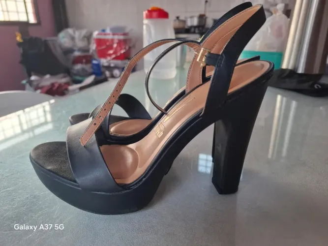 SAPATOS FEMININOS