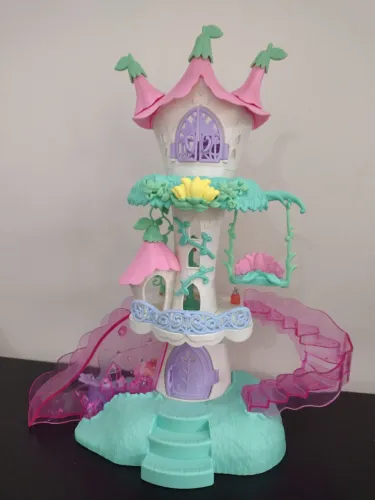 Sylvanian Families Torre Conto De Fadas
