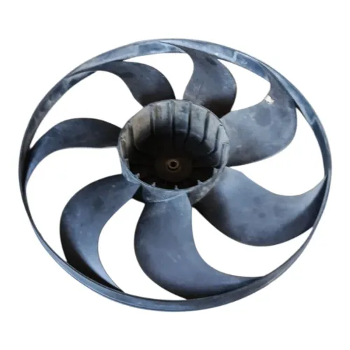Ventoinha Hélice Radiador Vw Golf Bora New Beetle 2003 2011