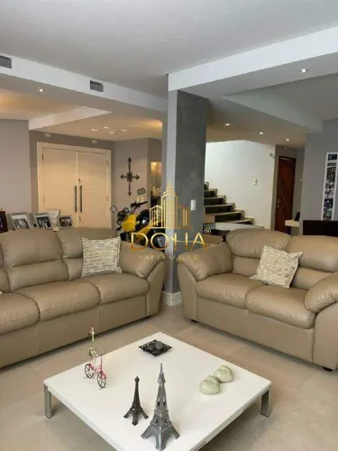 Casa de Alto Padrão com 02 Suítes e 02 Quartos - O Privilégio de Viver no Endereço Mais No