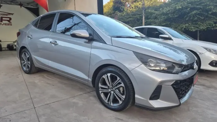 Hyundai HB20S Platinum 1.0 TB Flex 12V AUT 2023
