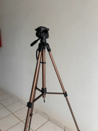Tripé de câmera
