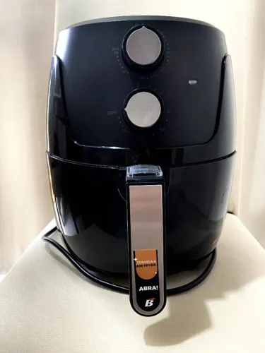 Fritadeira Airfryer Britânia Preto 110V