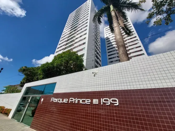Alugo apartamento com 3 quartos e 1 suíte