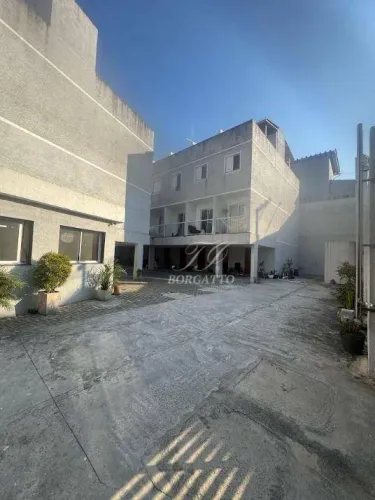 Casa com 2 dormitórios para alugar por R$2.800/mês - Vila Moreira - Guarulhos/SP