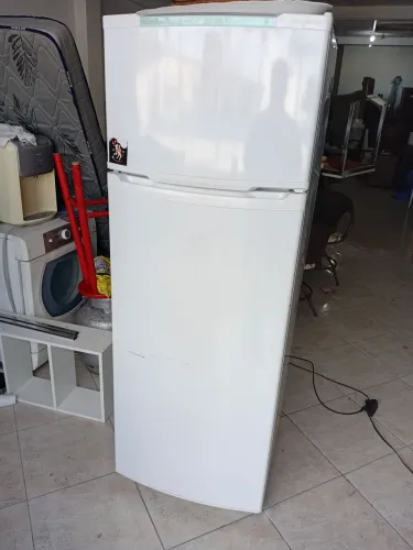 Vendo geladeira consul entrego em balneário Camboriú e região