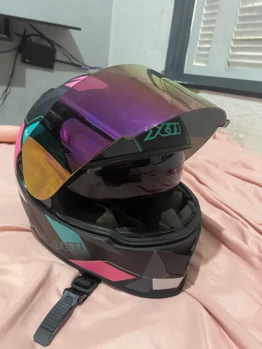 Capacete X11