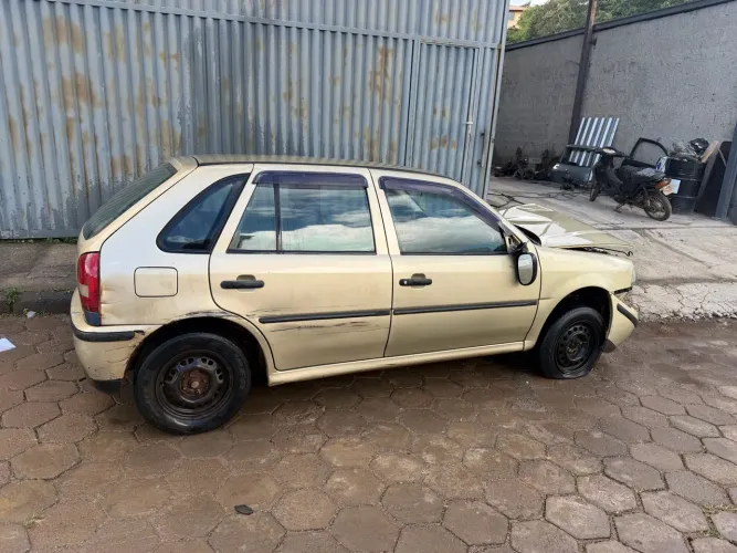 Sucata gol 1.0 16v 2000