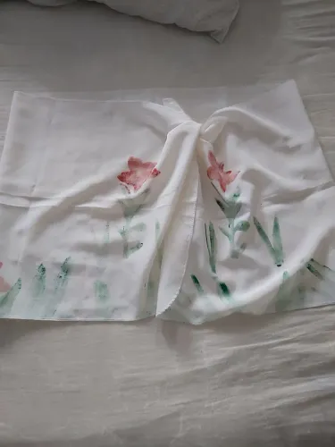 Saída de praia pintada a mão