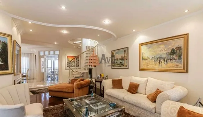 Cobertura Duplex 496m² com 5 quartos, 4 suítes à Venda no Tatuapé