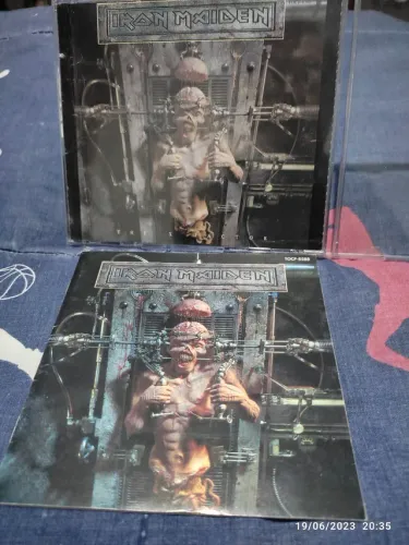 Iron Maiden - Encarte japonês 