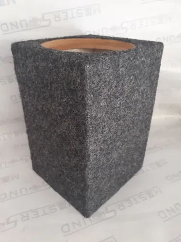 Box. Para  uma corneta cano curto. Novo.