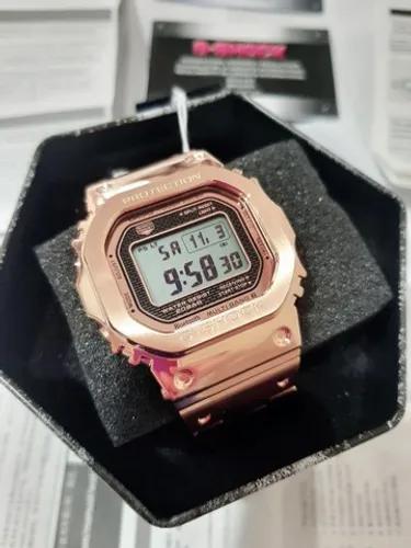Relógio Casio G-shock Gmw-b5000gd-4dr Solar E Bluetooth