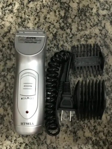 Máquina de Cortar Cabelo Super HT981A