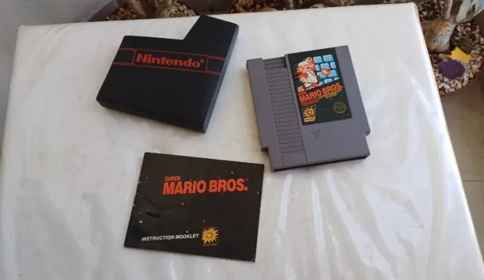 Super Mario Bros Nes, Nintendinho C/ Manual E Dust Cover 5 screws